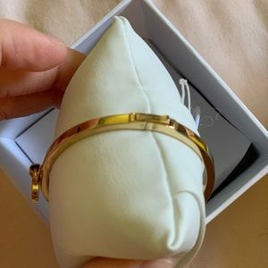 gold michael kors bracelet